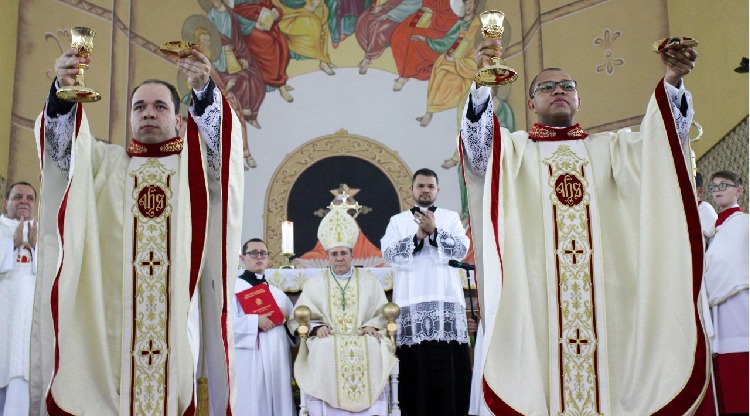 No ano Centenário, Diocese ganha mais dois novos padres