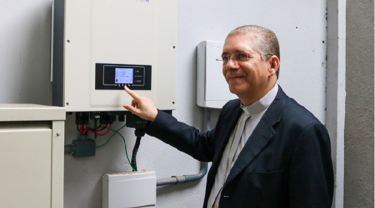 Energia sustentável: Sede da Diocese passa a ser abastecida com Energia Solar