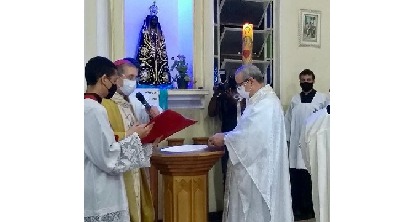 Padre Silvio é empossado como pároco da Paróquia Santa Cruz- Mendes