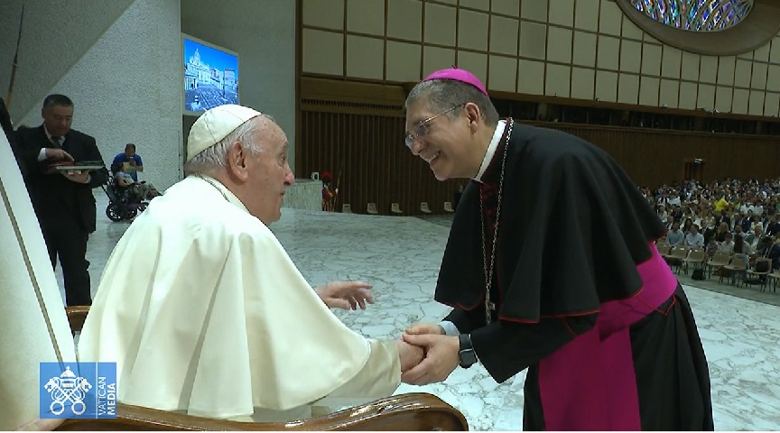 Dom Luiz Henrique se encontra com o Papa Francisco